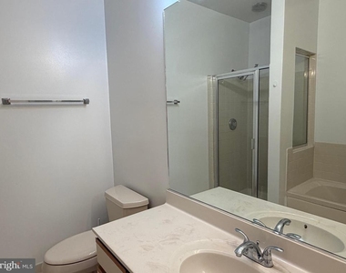 5911 Barbados Place - Photo Thumbnail 18