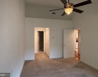 5911 Barbados Place - Photo Thumbnail 12