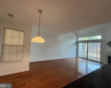 5911 Barbados Place - Photo Thumbnail 10