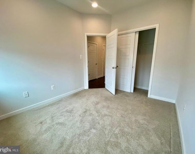 5135 Longstone Way - Photo Thumbnail 16