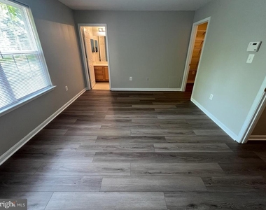 18023 Calabar Drive - Photo Thumbnail 11