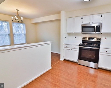 13 Pickering Court - Photo Thumbnail 11