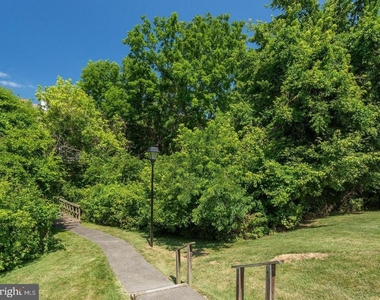 13 Pickering Court - Photo Thumbnail 24
