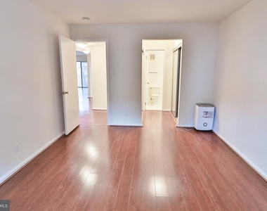 13 Pickering Court - Photo Thumbnail 17