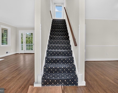 7823 Marion Lane - Photo Thumbnail 15