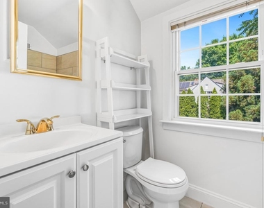 5206 Western Avenue - Photo Thumbnail 20