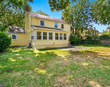 5206 Western Avenue - Photo Thumbnail 36