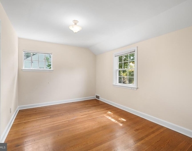 5206 Western Avenue - Photo Thumbnail 22