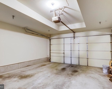 11034 Amherst Avenue - Photo Thumbnail 11