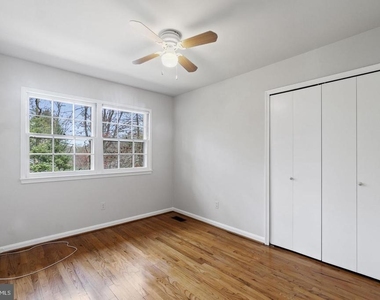 11817 Becket Street - Photo Thumbnail 15