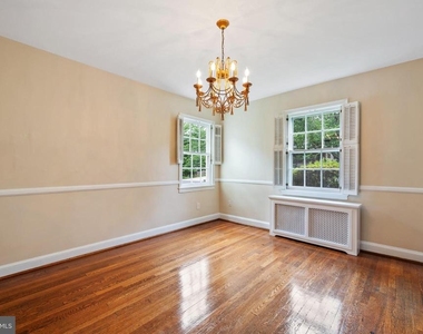 5122 Fairglen Lane - Photo Thumbnail 15