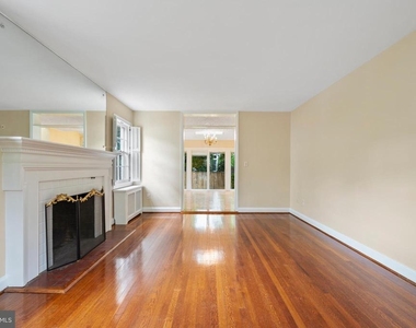 5122 Fairglen Lane - Photo Thumbnail 4
