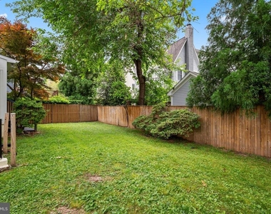 5122 Fairglen Lane - Photo Thumbnail 26