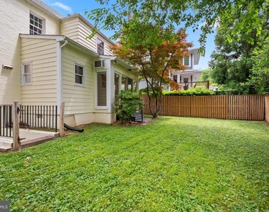 5122 Fairglen Lane - Photo Thumbnail 28