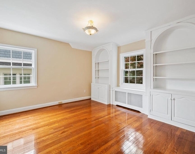 5122 Fairglen Lane - Photo Thumbnail 12