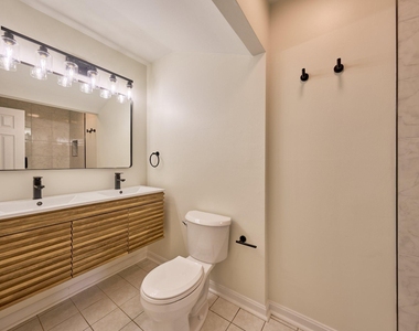 2924 Gracefield Road - Photo Thumbnail 23