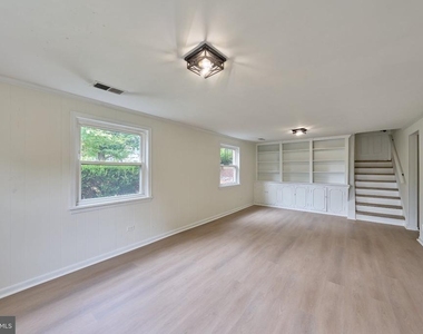 2924 Gracefield Road - Photo Thumbnail 31