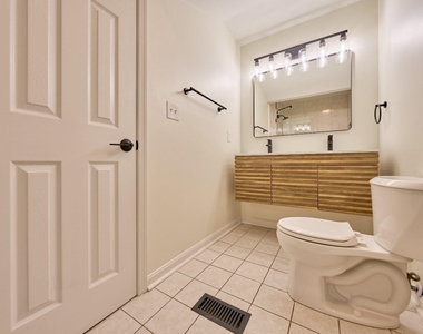 2924 Gracefield Road - Photo Thumbnail 25