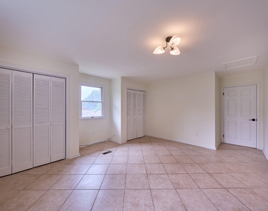 2924 Gracefield Road - Photo Thumbnail 20