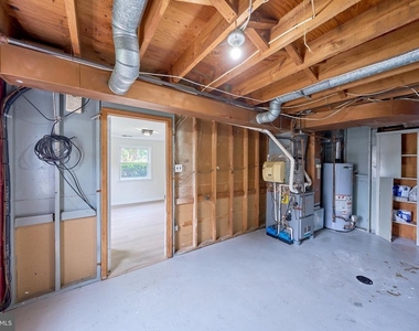 2924 Gracefield Road - Photo Thumbnail 35