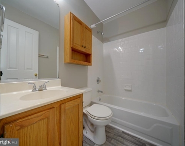 9314 Lawson Lane - Photo Thumbnail 35