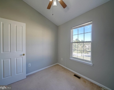 9314 Lawson Lane - Photo Thumbnail 30