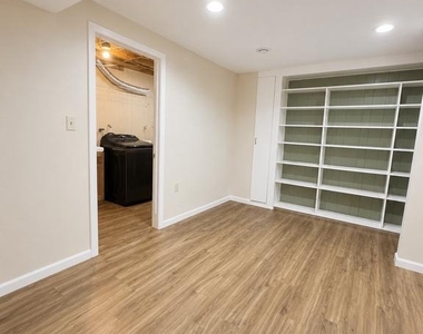 9254 Pirates Cove - Photo Thumbnail 11