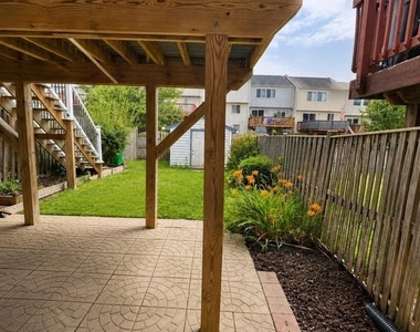 9254 Pirates Cove - Photo Thumbnail 19