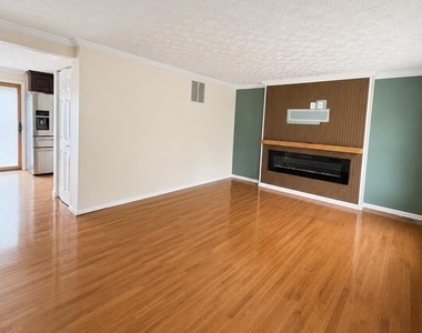 9254 Pirates Cove - Photo Thumbnail 6