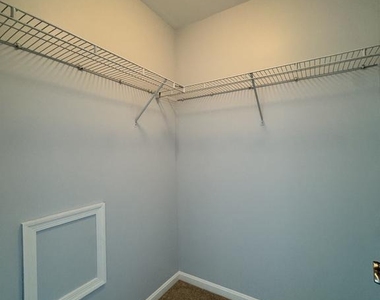 636 Tantallon Court - Photo Thumbnail 12