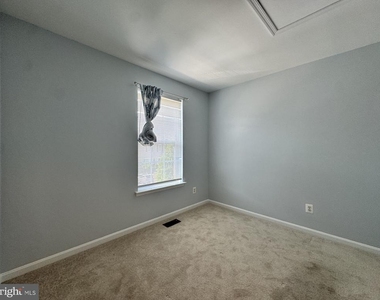 636 Tantallon Court - Photo Thumbnail 15