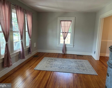 8 W Jarrettsville Road - Photo Thumbnail 7