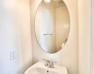 5897 Bella Marie Way - Photo Thumbnail 10