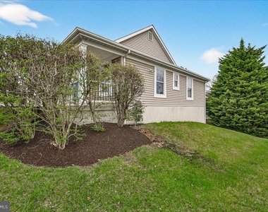 1110 Jousting Way - Photo Thumbnail 29