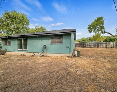 2523 E Stassney Ln - Photo Thumbnail 26