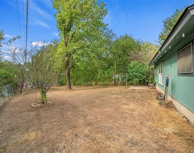 2523 E Stassney Ln - Photo Thumbnail 25