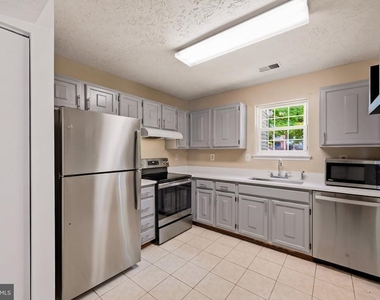 16 Meadowside Court - Photo Thumbnail 18