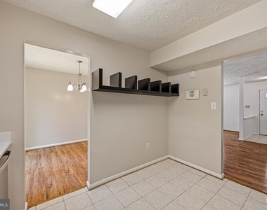 16 Meadowside Court - Photo Thumbnail 20