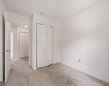 16 Meadowside Court - Photo Thumbnail 27