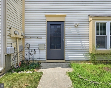 16 Meadowside Court - Photo Thumbnail 3