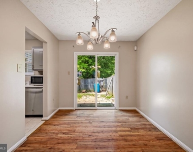 16 Meadowside Court - Photo Thumbnail 16