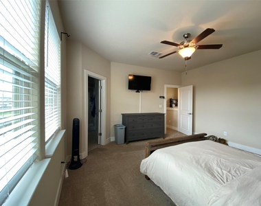 347 Madison Oaks - Photo Thumbnail 29