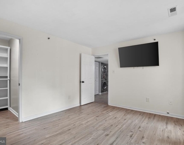 4 Cedar Valley Place - Photo Thumbnail 18