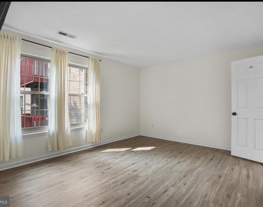 4 Cedar Valley Place - Photo Thumbnail 11