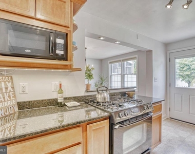 1570 Dellsway Road - Photo Thumbnail 10