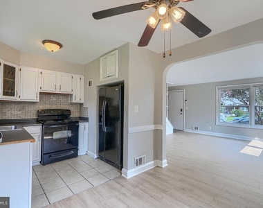 3506 Millvale - Photo Thumbnail 6