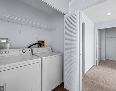 2702 Lighthouse Point East E - Photo Thumbnail 24