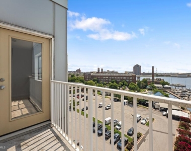 2702 Lighthouse Point East E - Photo Thumbnail 31