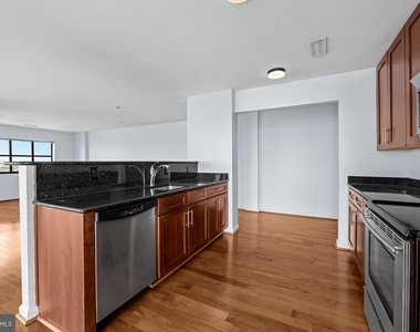 2702 Lighthouse Point East E - Photo Thumbnail 8