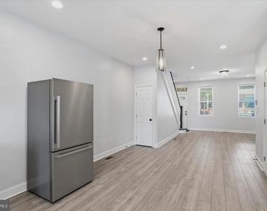 2605 Denison Street - Photo Thumbnail 13